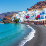 découvrez kamari à thira, santorin : guide complet pour visiter ses plages paradisiaques, ses attractions incontournables et profiter pleinement de votre séjour en grèce.